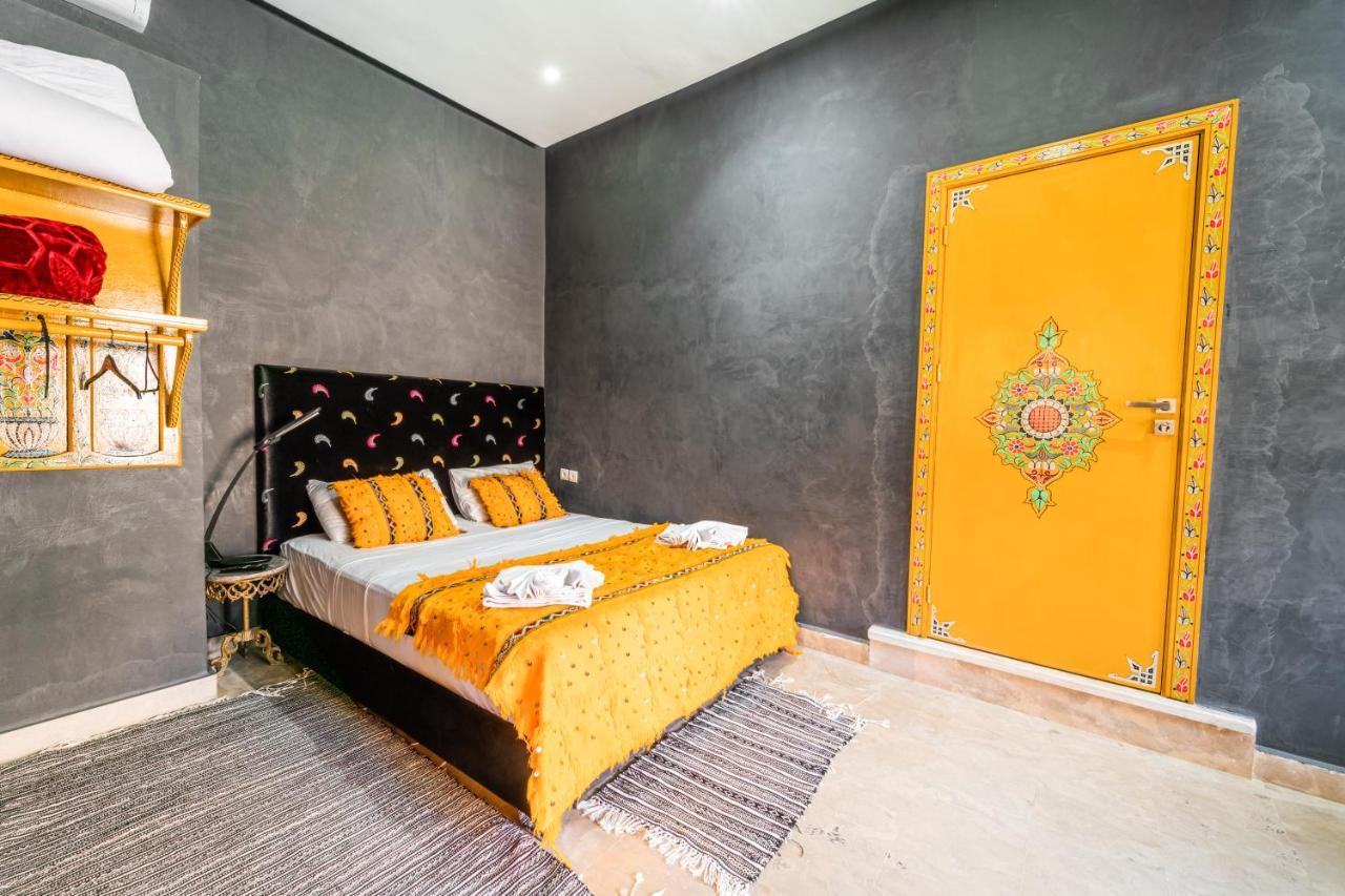 Riad Les Nuits De Fès Exterior foto